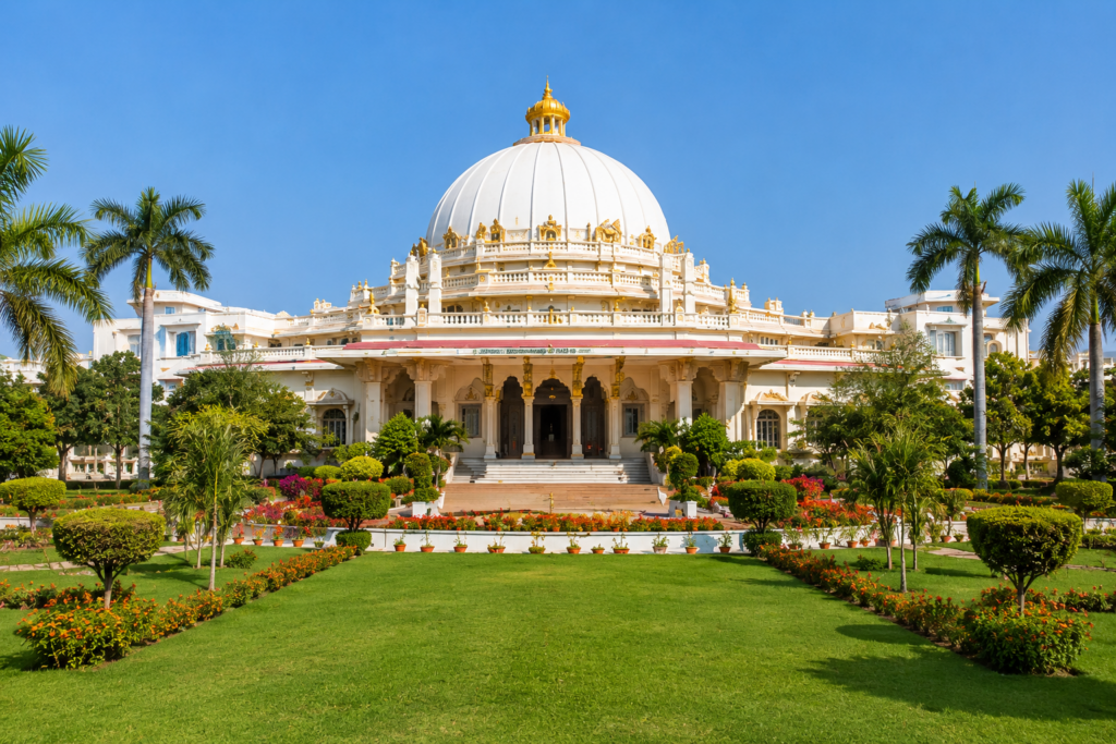 Top Tourist Places in Anantapur (2026) ourist Places in Anantapur: Puttaparthi – The Spiritual Home of Sri Sathya Sai Baba
